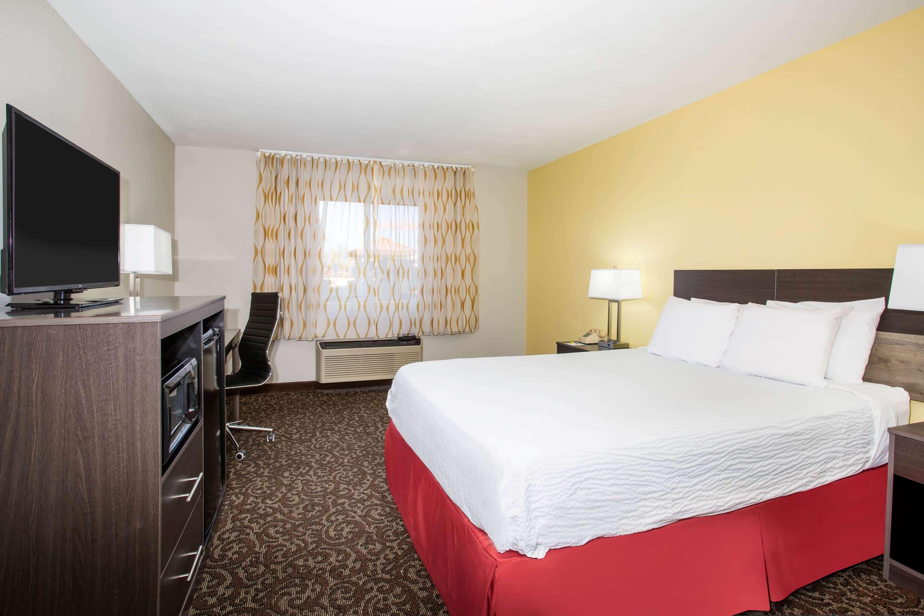 Days Inn By Wyndham Phoenix North Exterior foto