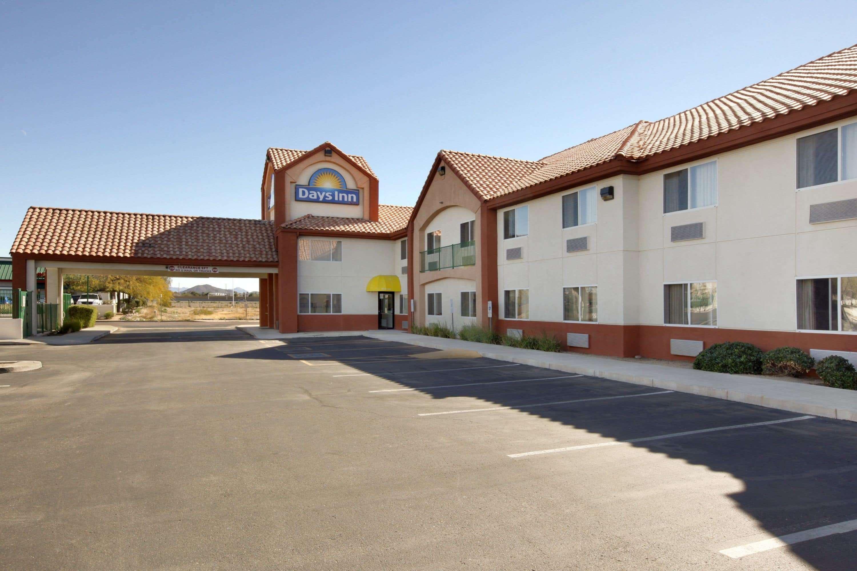 Days Inn By Wyndham Phoenix North Exterior foto